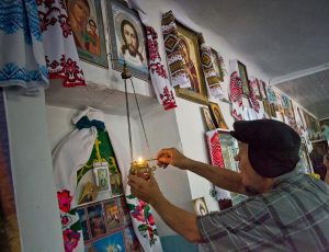 zazhigaya lampadku
