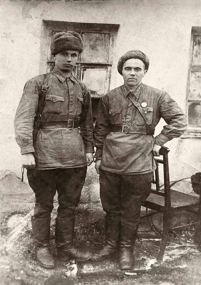 Камень у дороги 2 Komandovanie ognevyh vzvodov Voloshin N.A. Nabotov Nabotov P.D.