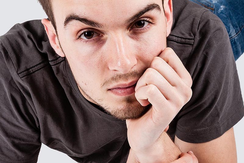 Руки в портрете. Куда девать? 8 Рука в портрете может казаться крупнее чем есть