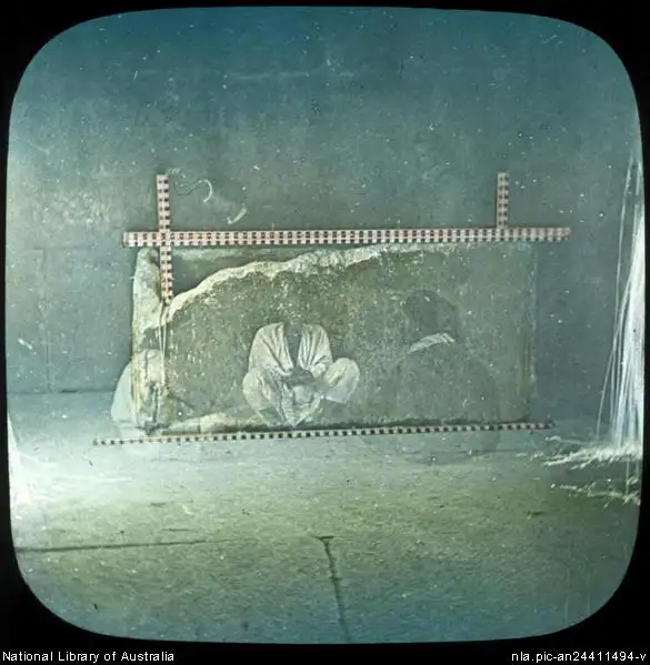 Блестящая история магниевой флэш-фотографии 3 Чарльз Пиацци Смит интерьер царской палаты Великой пирамиды в Гизе 1865