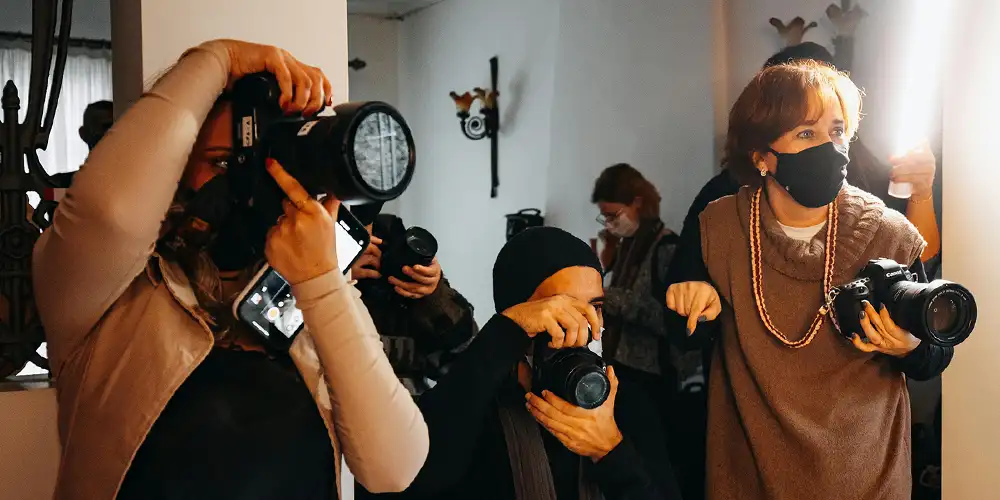 Существуют ли ВУЗы, обучающие на фотографа? Разбираемся с Infostudy